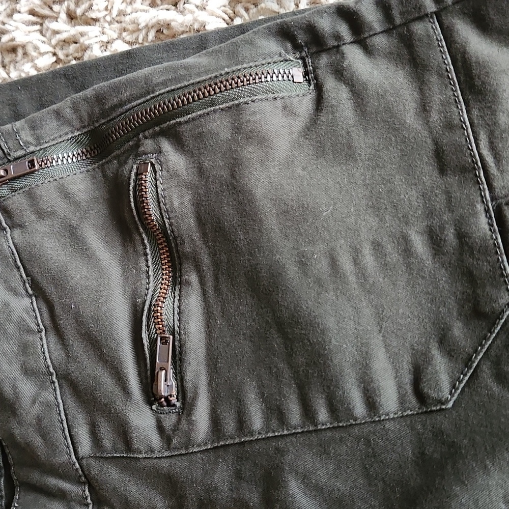 Cotton On Womans Olive Green Pants Size 8 - Picture 3 of 10